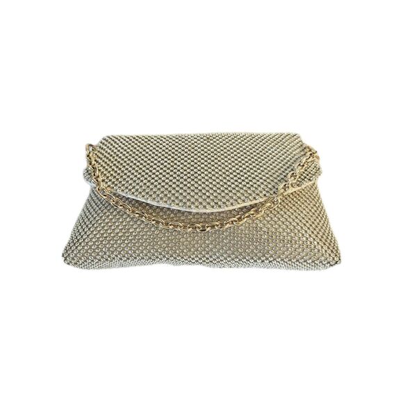 Badgley Mischka Handbags - Badgley Mischka Silver Small Bag Clutch Purse